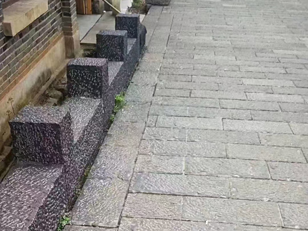 荔枝面青石板铺装案例